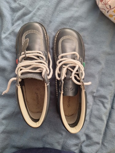 Navy blue kickers - blue, new
